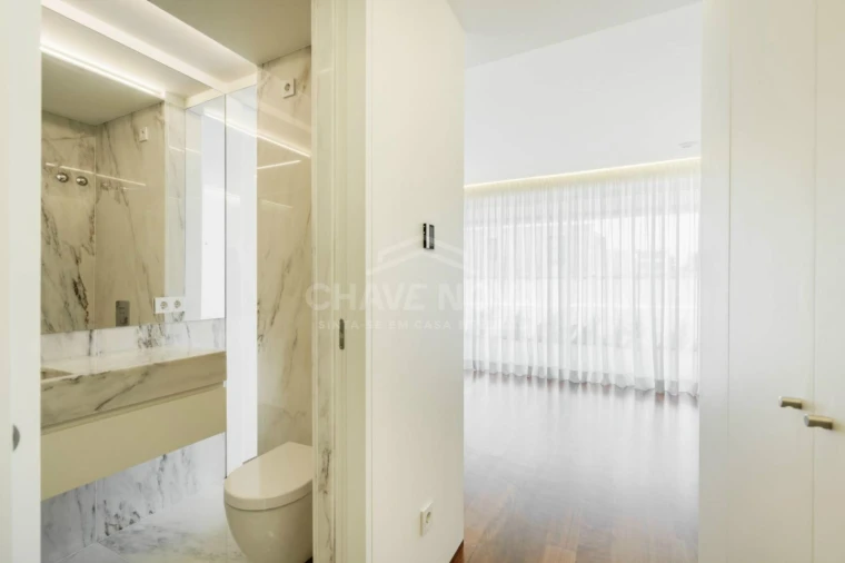 Apartamento T3 para Arrendamento em Canidelo Foto 23