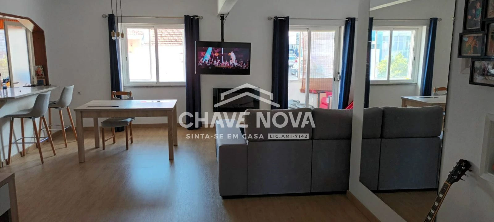 Apartamento T4 para Venda em Laranjeiro e Feijó Foto 3
