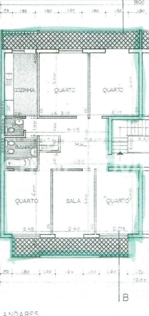 Apartamento T4 para Venda em Laranjeiro e Feijó