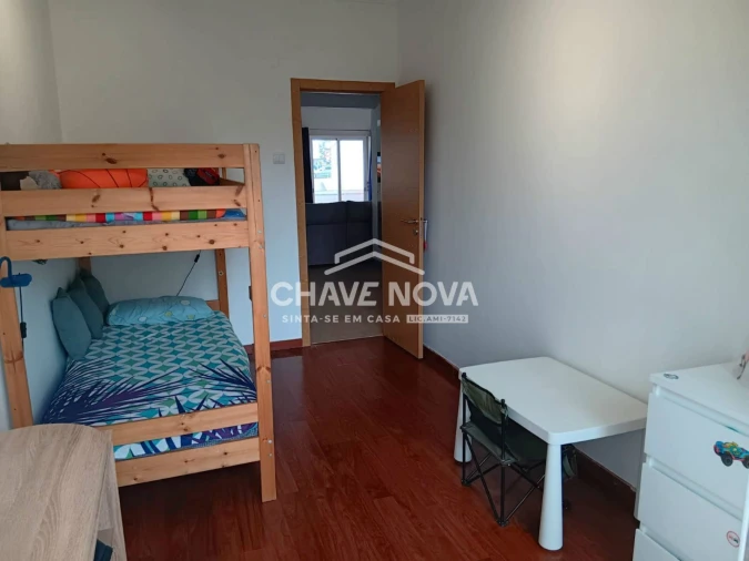 Apartamento T4 para Venda em Laranjeiro e Feijó Foto 17