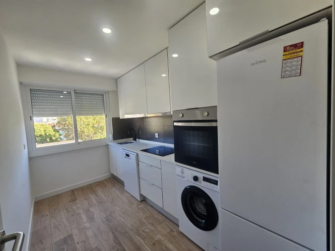 Apartamento T3 para Venda em Odivelas Foto 13