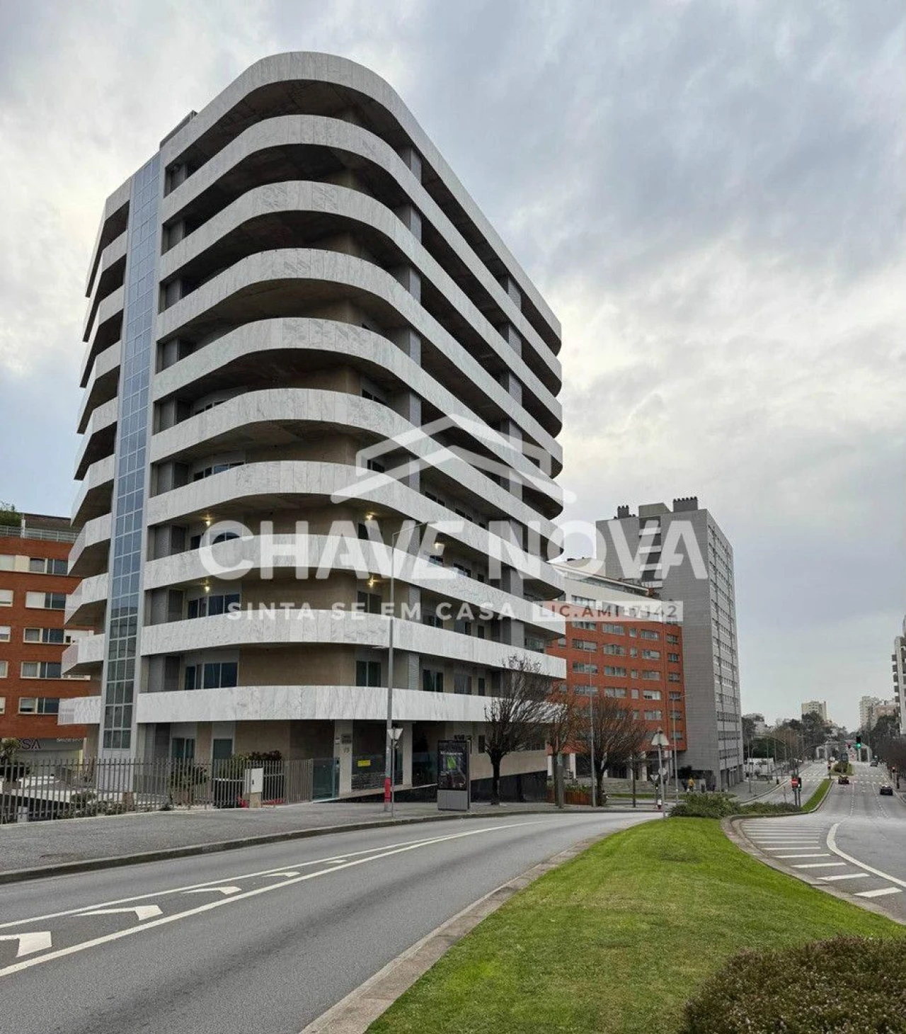 Apartamento T1 para Arrendamento em Ramalde Foto 14