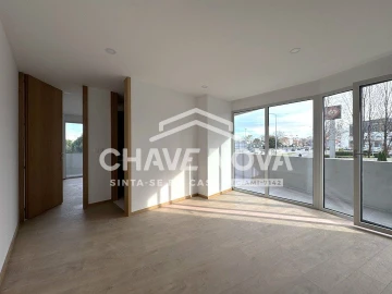 Apartamento T1 para Arrendamento em Lordelo do Ouro e Massarelos