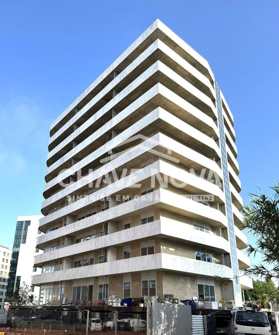 Apartamento T1 para Arrendamento em Lordelo do Ouro e Massarelos Foto 14