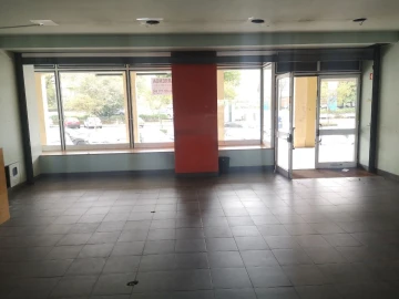 Loja para Arrendamento em São João da Madeira