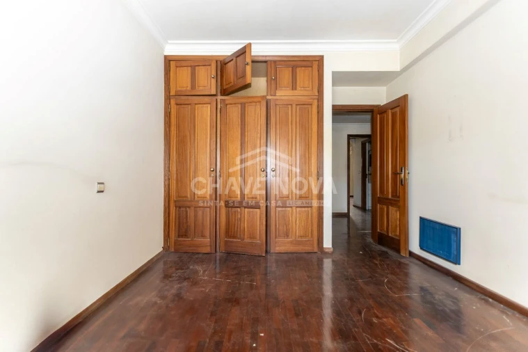 Apartamento T4 para Venda em Areeiro Foto 16
