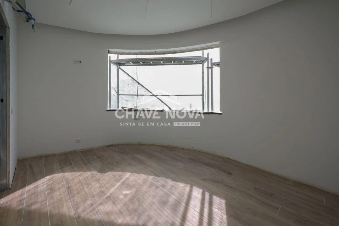 Prédio para Venda em Faro (Sé e São Pedro) Foto 20