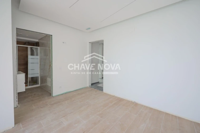 Prédio para Venda em Faro (Sé e São Pedro) Foto 14