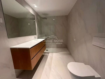 Apartamento T2 para Venda em Glória e Vera Cruz