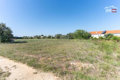 Terreno P/ Prédio para Venda em Alburitel