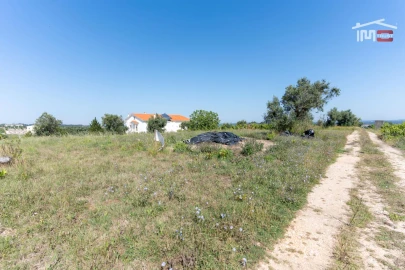 Terreno P/ Prédio para Venda em Alburitel