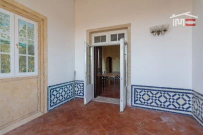 Quinta T6 para Venda em Além da Ribeira e Pedreira