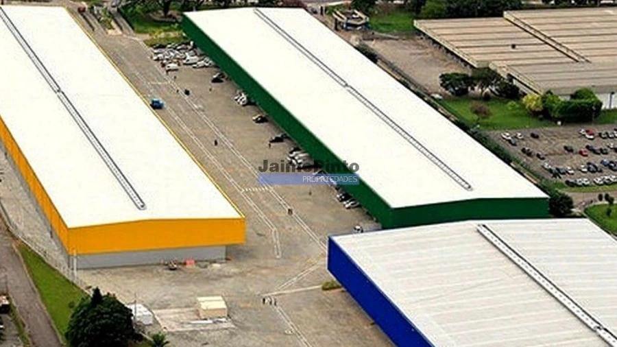 Armazém para Venda em Ançã