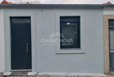 Moradia T1 para Venda em Cedofeita, Santo Ildefonso, Sé, Miragaia, São Nicolau e Vitória