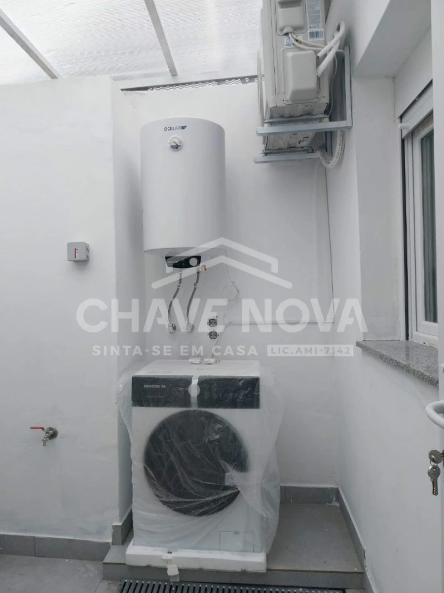 Moradia T1 para Venda em Cedofeita, Santo Ildefonso, Sé, Miragaia, São Nicolau e Vitória Foto 5