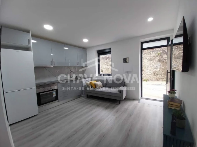 Moradia T1 para Venda em Cedofeita, Santo Ildefonso, Sé, Miragaia, São Nicolau e Vitória Foto 6