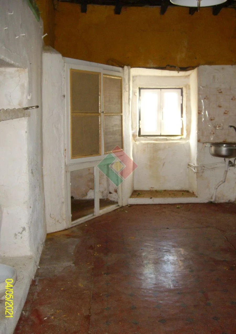 Moradia T5 para Venda em Santa Maria de Marvão Foto 13