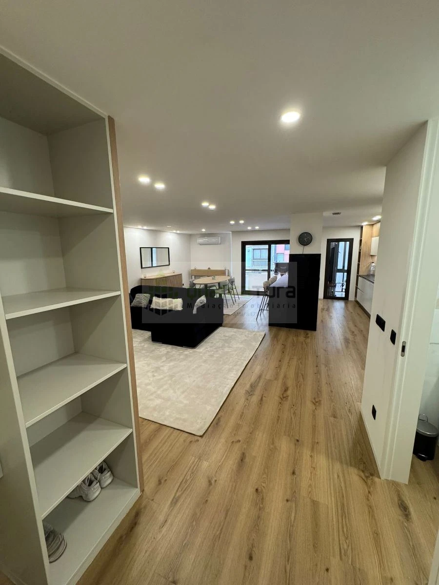 Apartamento T3 para Venda em Paranhos Foto 2