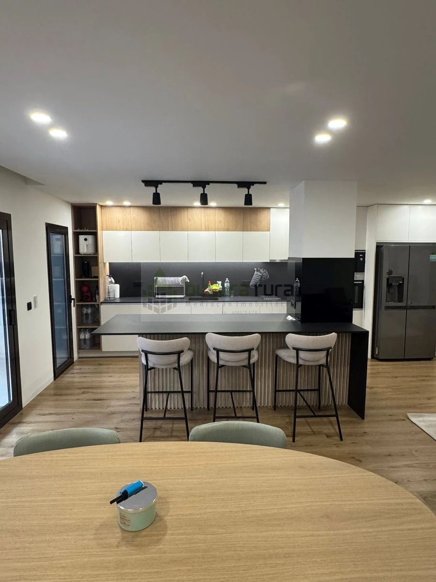 Apartamento T3 para Venda em Paranhos Foto 4