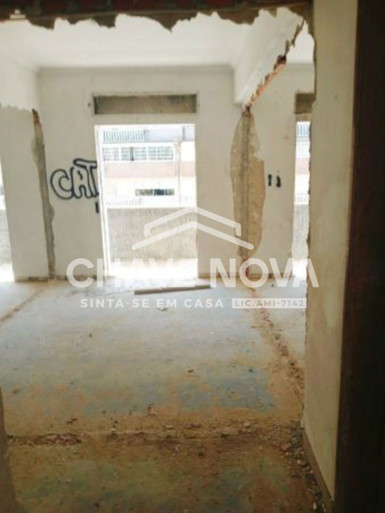 Apartamento T2 para Venda em Laranjeiro e Feijó Foto 18