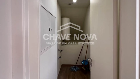 Apartamento T2 para Venda em Cedofeita, Santo Ildefonso, Sé, Miragaia, São Nicolau e Vitória