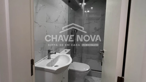 Apartamento T2 para Venda em Cedofeita, Santo Ildefonso, Sé, Miragaia, São Nicolau e Vitória