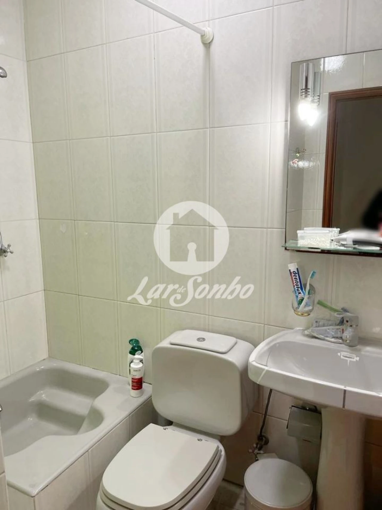 Moradia T4 para Venda em Arcozelo Foto 14