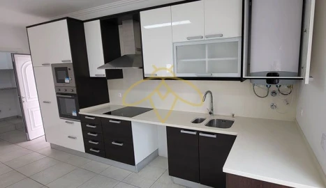 Moradia T3 para Venda em Ericeira