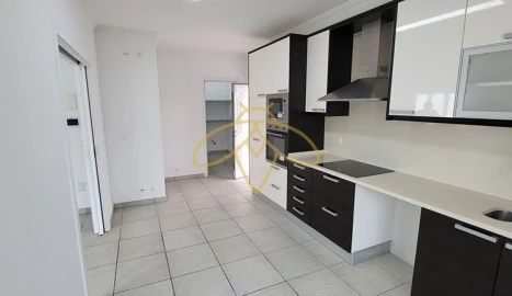 Moradia T3 para Venda em Ericeira