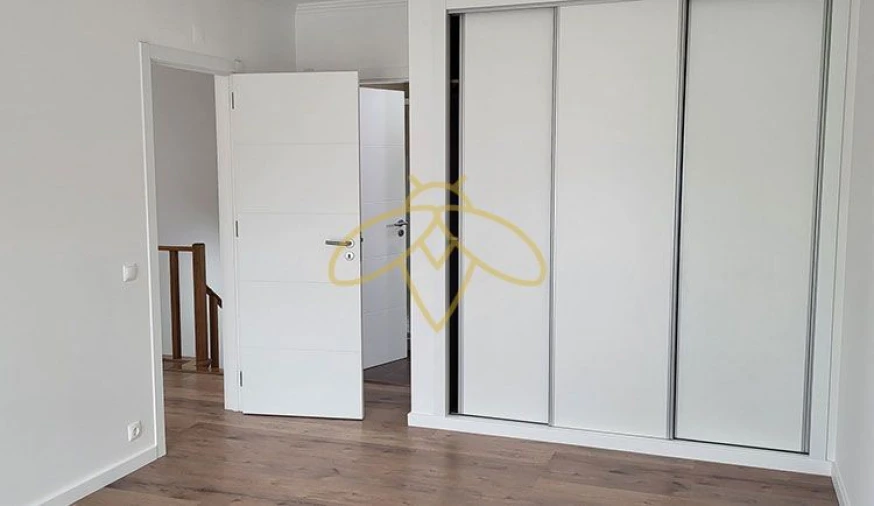 Moradia T3 para Venda em Ericeira Foto 20