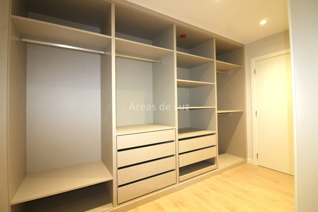 Moradia T3 para Venda em Batalha Foto 11