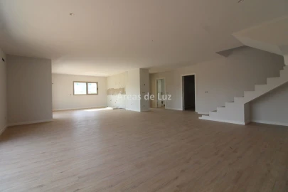 Moradia T3 para Venda em Batalha