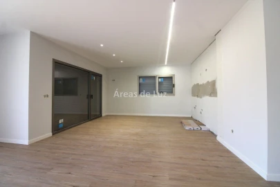 Moradia T3 para Venda em Batalha