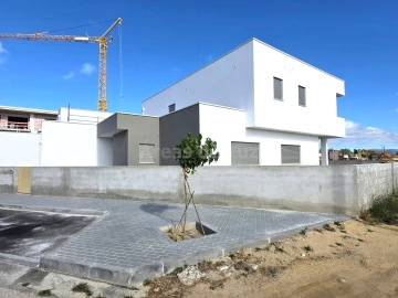 Moradia T3 para Venda em Batalha