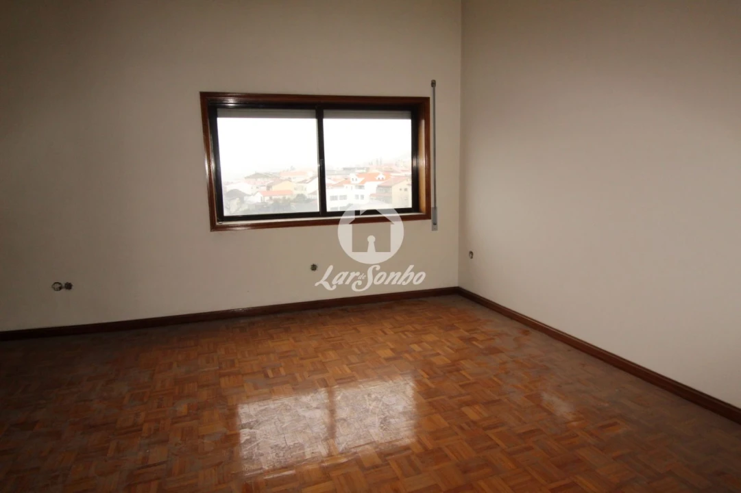 Escritório para Venda em Fafe Foto 10