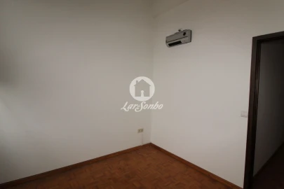 Escritório para Venda em Fafe