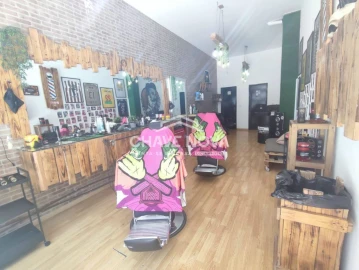 Loja para Trespasse em Vilar de Andorinho