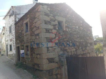 Moradia T2 para Venda em Salgueiro do Campo