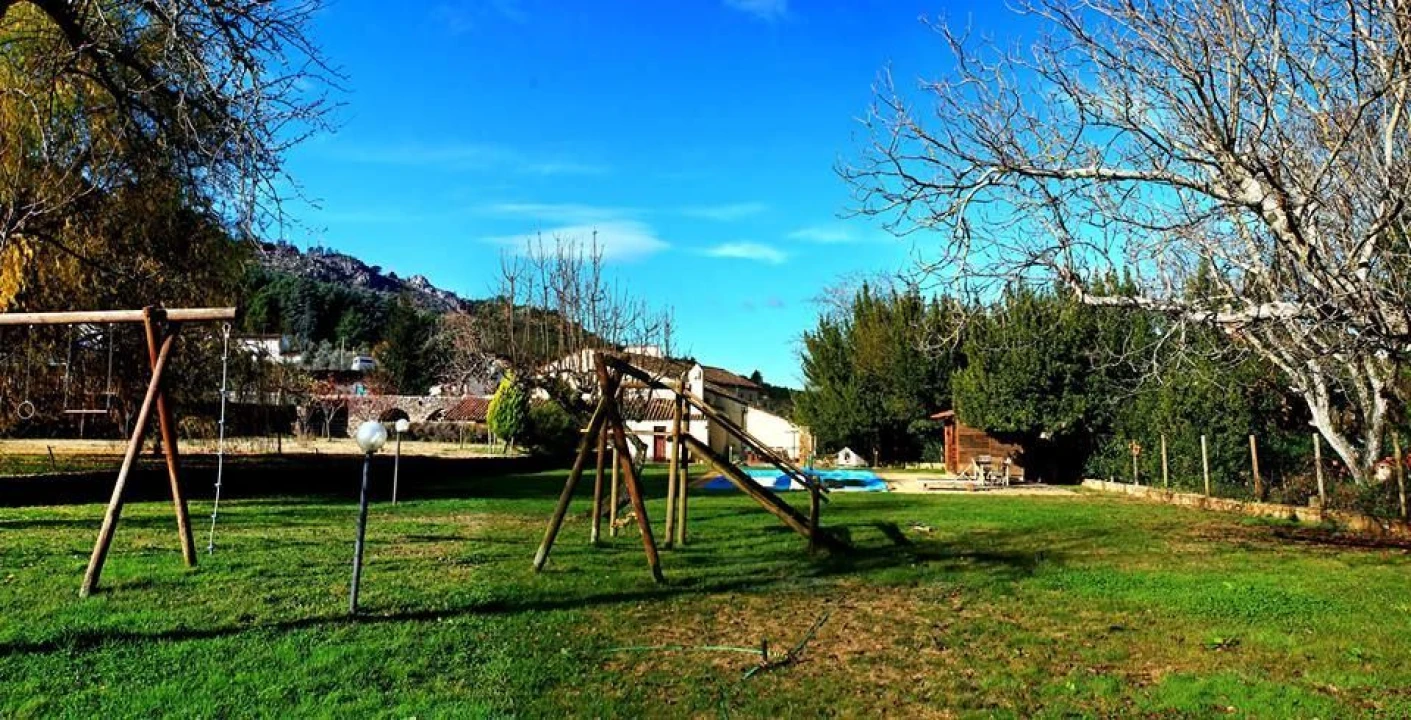 Quinta T4 para Venda em São João Baptista Foto 4