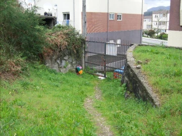 Terreno P/ Prédio para Venda em Povoa de Lanhoso (N. Senhora do Amparo)