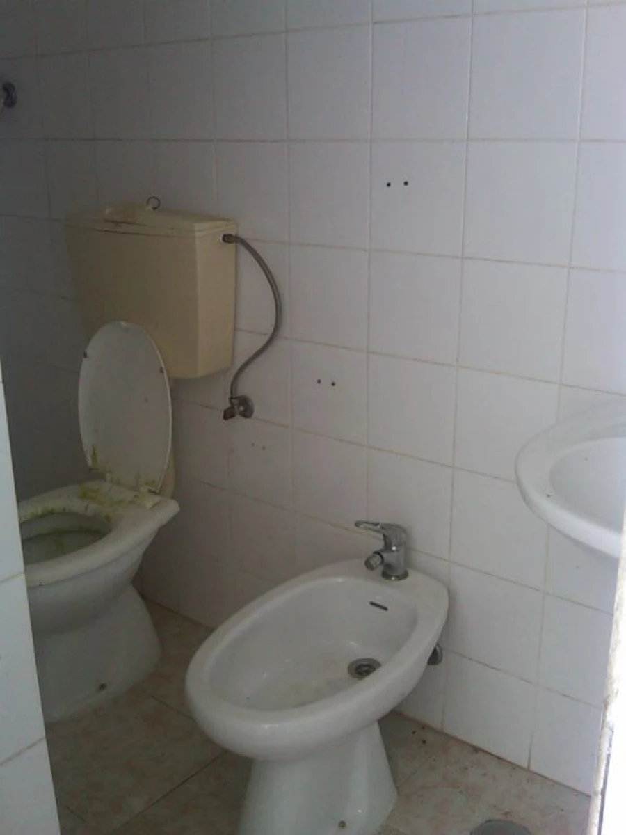 Moradia T4 para Venda em Assunção, Ajuda, Salvador e Santo Ildefonso Foto 30