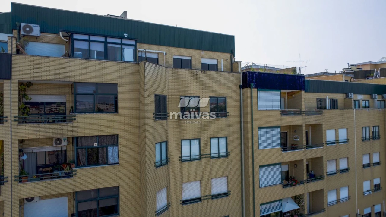 Apartamento T3 para Venda em Braga (São José de São Lázaro e São João do Souto) Foto 2