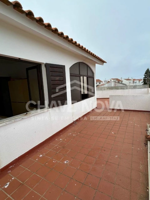 Moradia T4 para Venda em Porto Covo