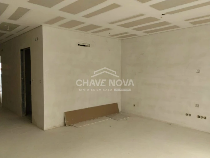 Apartamento T2 para Venda em Corroios Foto 4