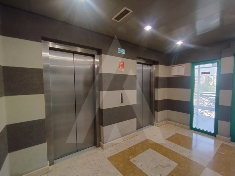 Escritório para Arrendamento em Avenidas Novas Foto 16