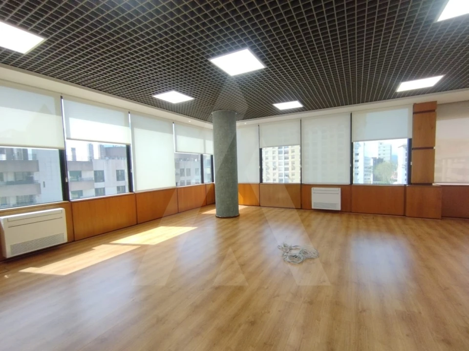 Escritório para Arrendamento em Avenidas Novas Foto 6