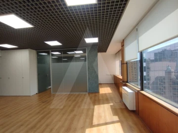 Escritório para Arrendamento em Avenidas Novas