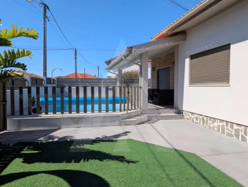 Moradia T3 para Venda em Albergaria-A-Velha e Valmaior