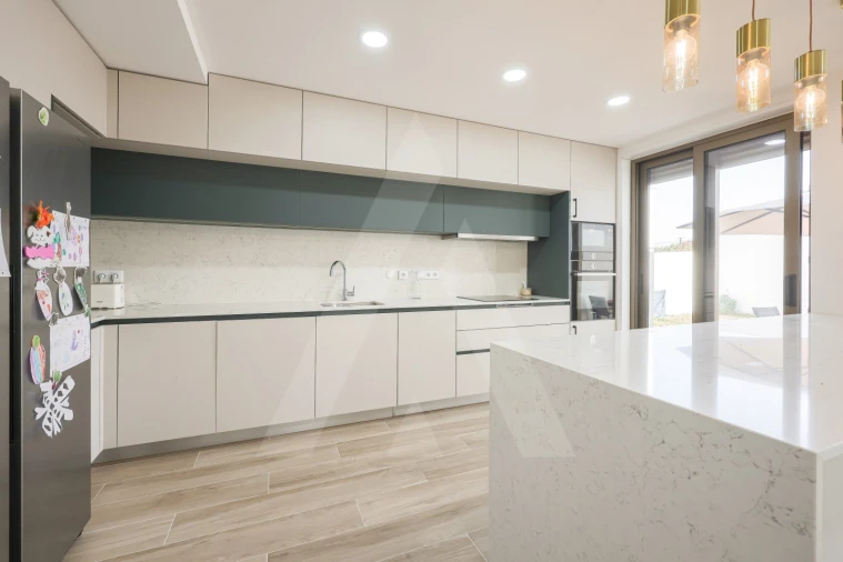 Moradia T4 para Venda em Ílhavo (São Salvador) Foto 3