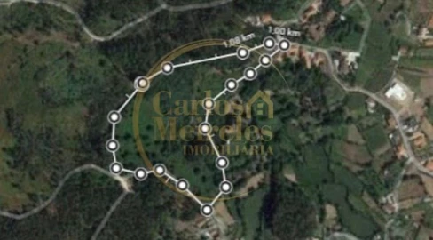 Terreno Misto para Venda em Dossãos